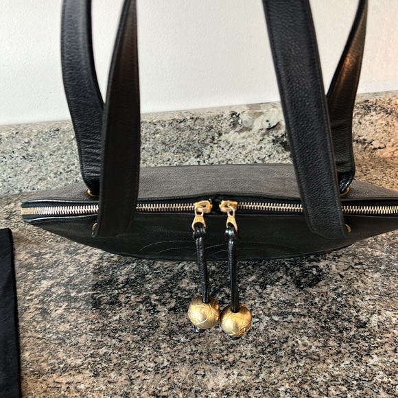 Chanel CC Dome Shoulder/Handbag - Picture 8 of 16